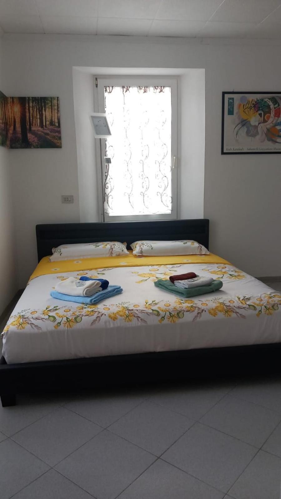 Casa Andreea Apartment โดโมดอสโซลา ภายนอก รูปภาพ